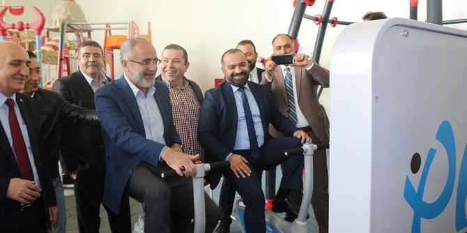 Cumhurbaşkanı Başdanışmanı Topçu, Ankaralı Sanayicilerle Buluştu