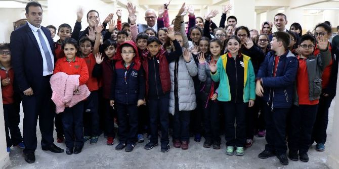 Minik Hayırseverlerden Anlamlı Yardım