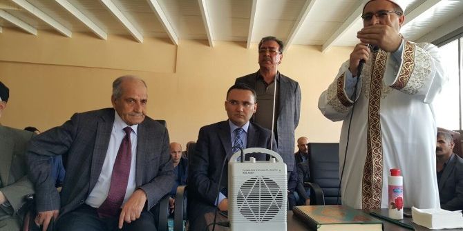 Hınıs’ta Kan Davalı Aileler Barıştırıldı