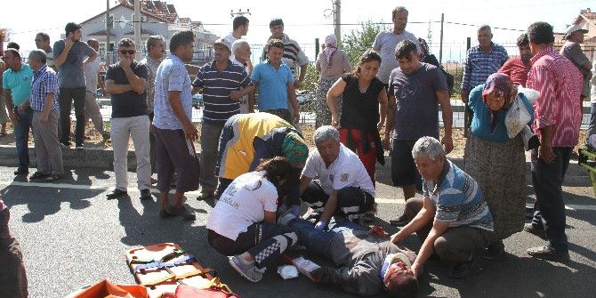 Fethiye’de Kaza Sonarsı Halk Yolu Trafiğe Kapattı
