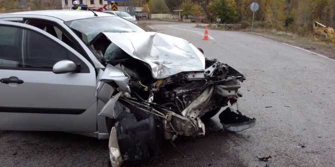 Gümüşhane’de Trafik Kazası: 3 Yaralı