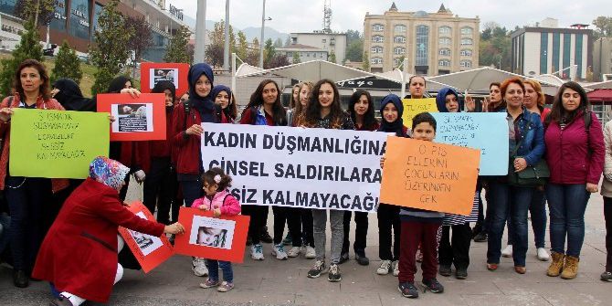 Çocuk İstismarına Ve Kadına Yönelik Şiddete Karşı Basın Açıklaması Yaptılar