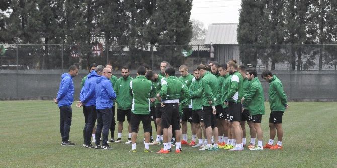 Sakaryaspor, Denizli Büyükşehir Belediyespor Maçı Hazırlıklarına Başladı