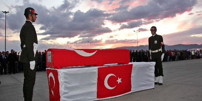 Şehit Asker Memleketine Uğurlandı