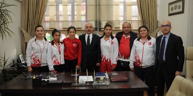 Milli Haltercilerden Zeki Gül’e Ziyaret