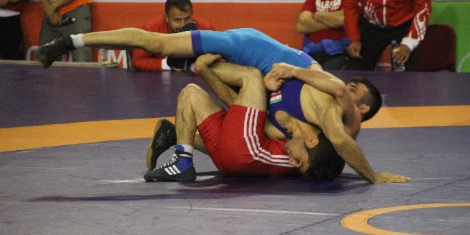 12. Dünya Üniversitelerarası Güreş Şampiyonası Başladı