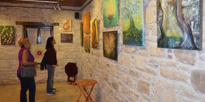 Kuşadası’nda “İç Yolculuk“ Sergisi