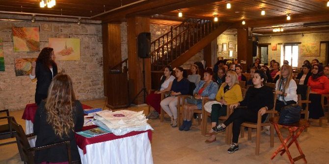 Kadının İnsan Hakları Eğitim Programıı’nın Yeni Dönemi 2 Kasım’da Başlıyor