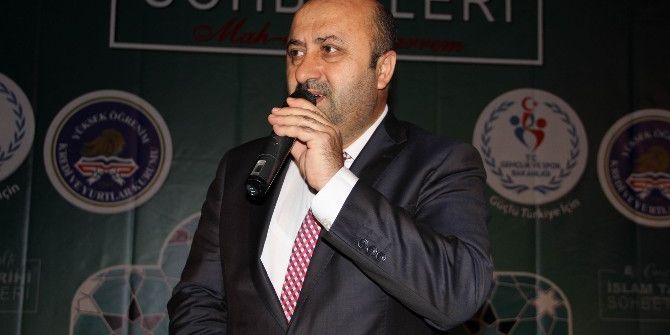 İlahiyatçı Yazar Döngeloğlu, Nevşehir’de Öğrenciler İle Buluştu