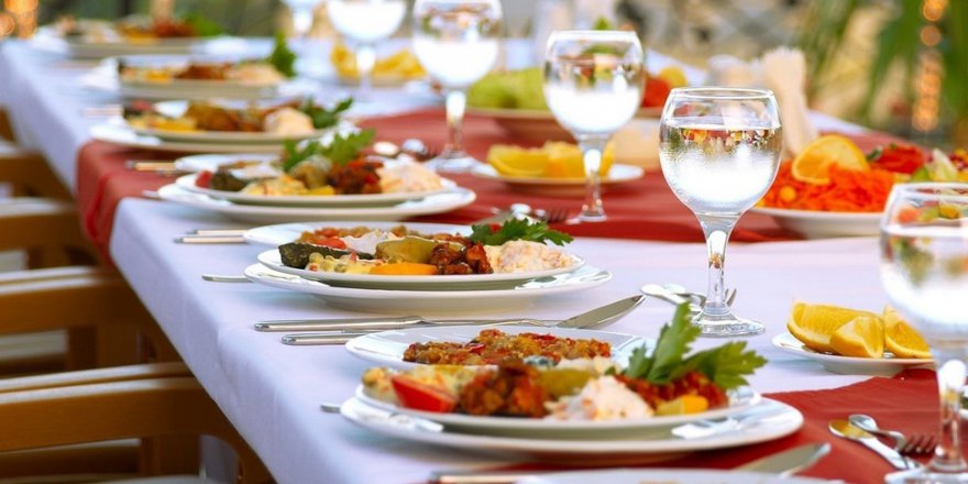 Ramazan da Nasıl Beslenmeliyiz?