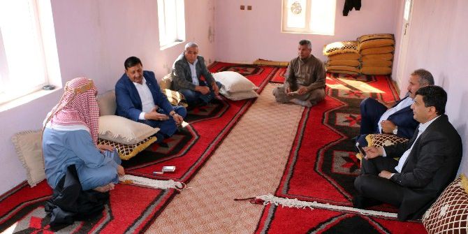 Özyavuz Kapı Kapı Gezip Başkanlık Sistemini Anlatıyor