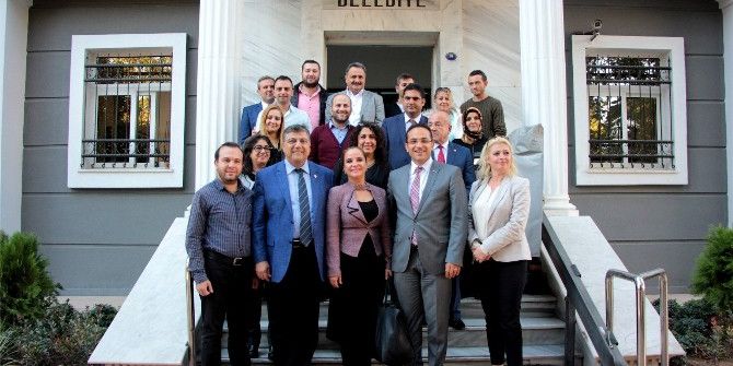 Chp Genel Başkan Yardımcısından Bornova Turu