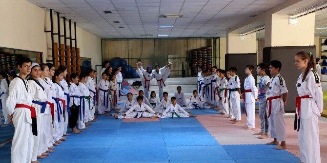 Kepez’li Tekvandocular Kuşak Sınavında