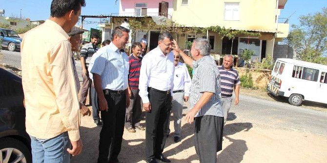 Mahalleli Başkan Turgut’u Kurban Keserek Karşıladı