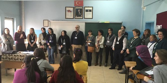 Tepecik Ortaokulu, Avrupa Ülkeleriyle Gönül Köprüleri Kuruyor