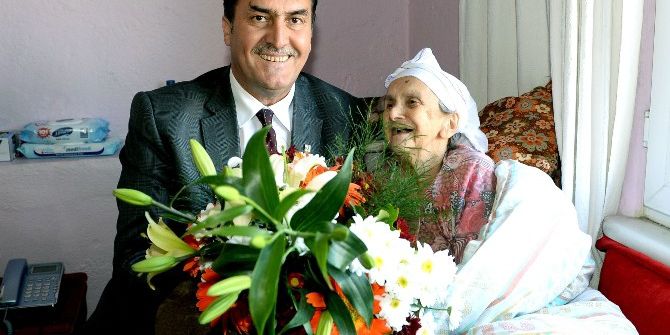 Dündar’dan Yüz Güldüren Ziyaret