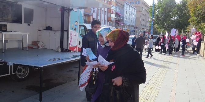Bayburt’ta Meme Kanseri Bilinçlendirme Standı Açıldı