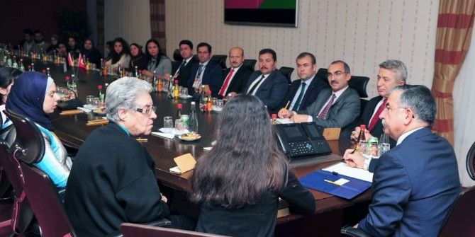 Bakan Yılmaz, Filistinli Öğretmen Ve Öğrencileri Kabul Etti