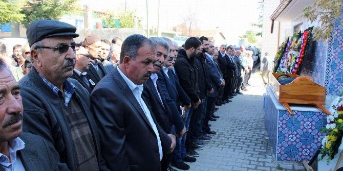 36 Yılık Başkanı Binlerce Kişi Uğurladı