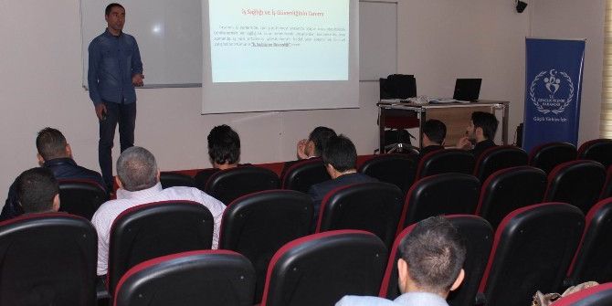 İş Sağlığı Ve Güvenliği Eğitimi Verildi