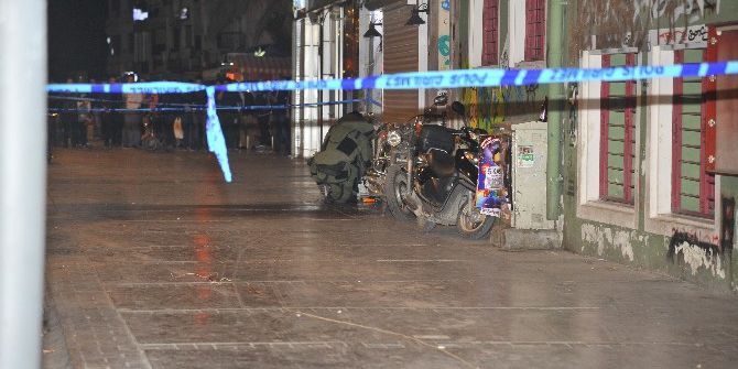 İzmir’de Şüpheli Çanta Paniği