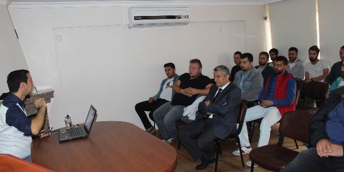 Veteriner Hekimlere Aydın’da Suni Tohumlama Kursu