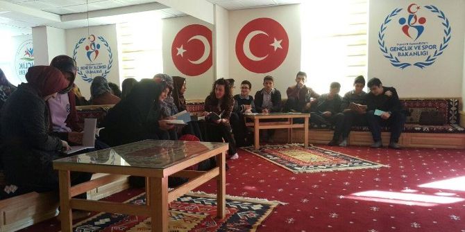 Tokat’ta “Okullu Okulsuz Okuyoruz” Projesi