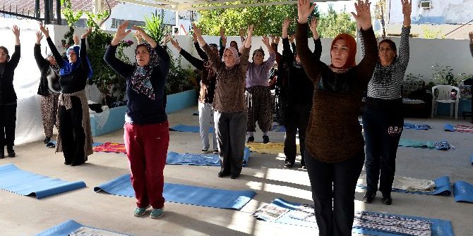 Seradan Spora Koşan Kadınlara Özel Spor Salonu