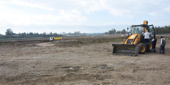 Melen Su Parkta Alt Yapı Çalışmaları Devam Ediyor