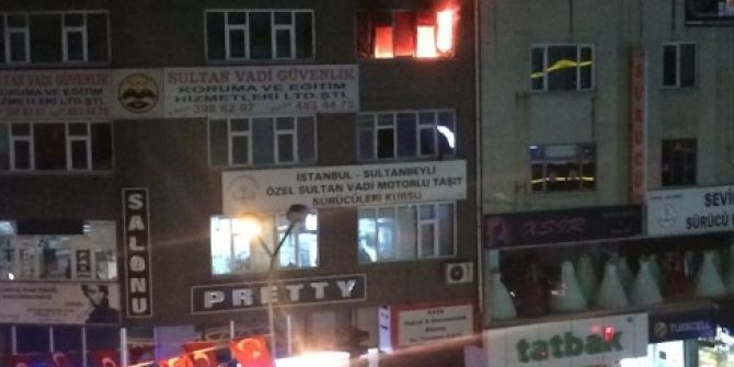 Sultanbeyli’de Korkutan Yangın