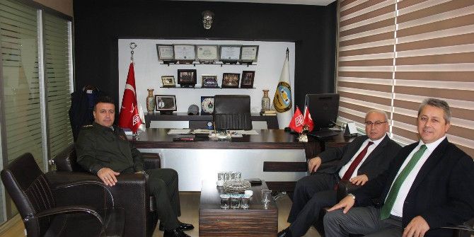 Emniyet Müdürü Akyüz’den Taşlı’ya Veda Ziyareti