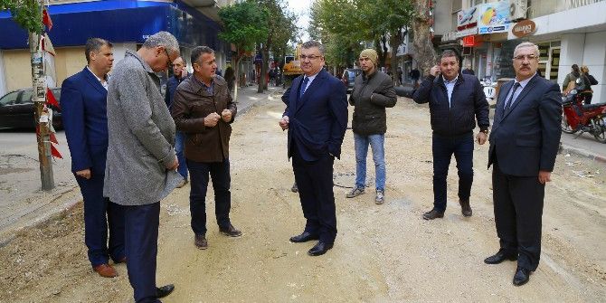 Başkan Kesimoğlu, Fevzi Çakmak Caddesi’nde İncelemelerde Bulundu