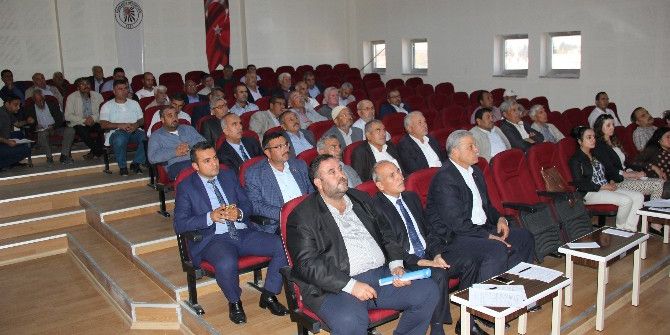 Gtb’den Antep Fıstığı Üreicilerine Budama Eğitimi