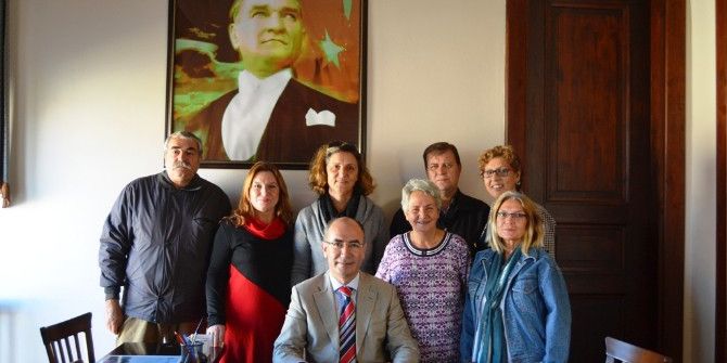 Ayvalık’ta Şefkat Evleri Derneği Yeni Yönetiminden Şefkatli Ziyaretler