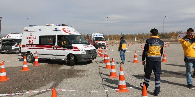 Erzurum’da Ambulans Şoförlerine Aste Eğitimi Verildi