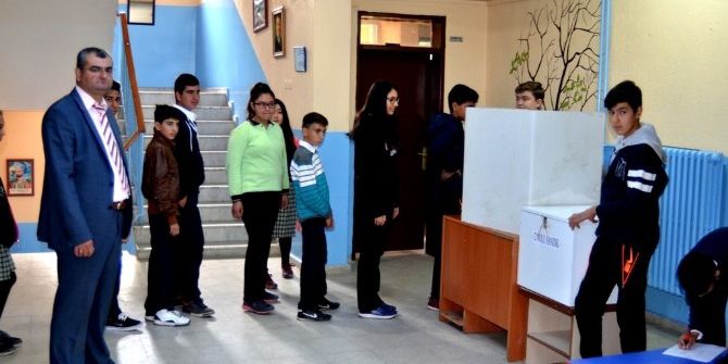 Öğrenciler Meclis Başkanlarını Seçmek İçin Sandık Başına Gitti