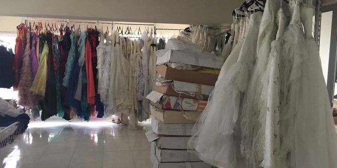 Genç Kızların Gelinlik Hayalini Gerçekleştiriyorlar