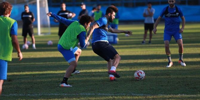Adana Demirspor, Taktik Çalıştı