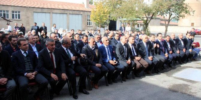 Merkez Mesleki Ve Teknik Anadolu Lisesi’nde Oto Boya Laboratuvarı Açıldı