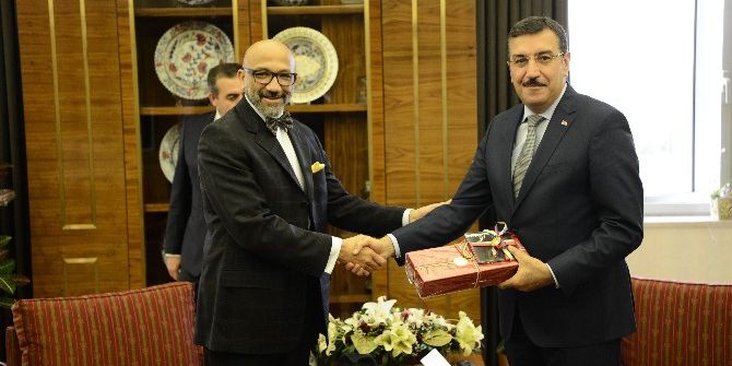 Bakan Tüfenkci, Venezuela Büyükelçisi Bracho Reyes’i Ağırladı