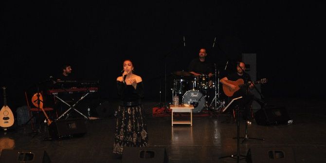 Leman Sam Sevenlerine Unutulmaz Bir Gece Yaşattı