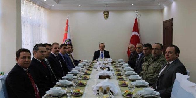 Çalışkan’a Veda Yemeği