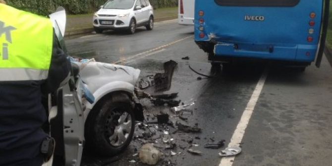 Rize’de Trafik Kazası, 1’i Ağır 2 Yaralı