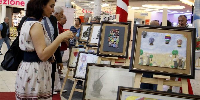 Kanser Hastalarından ’Renklerin Hayatımızdaki Yeri’ Sergisi