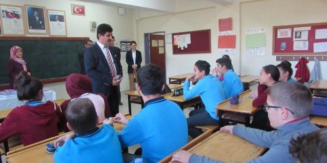Ermiş’in Okul Ziyaretleri Sürüyor