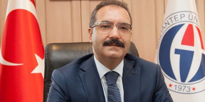 Çiçekler Demokrasi Şehitlerine 25 Bin Tl Bağış Oldu