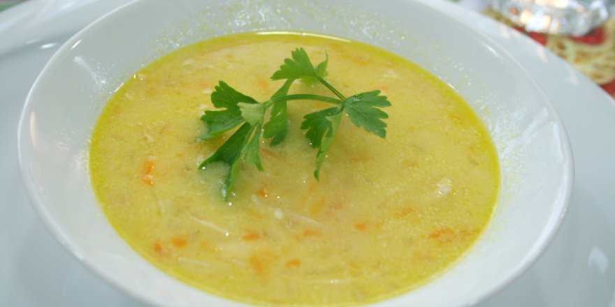 Tavuk Suyu Çorbası Nasıl Yapılır?