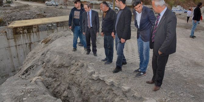 Başkan Epcim Yol Ve Alt Yapı Çalışmalarını Denetledi