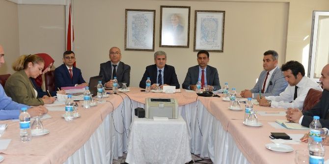 İl Milli Eğitim Müdürlüğü 2015-2016 Eğitim Öğretim Yılı Komisyon Toplantısı Düzenledi