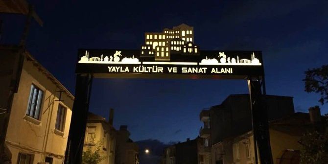 Yayla Mahallesi’ne “Yol Takı” Montajı Yapıldı